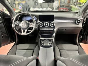 Professionelle-Autoaufbereitung