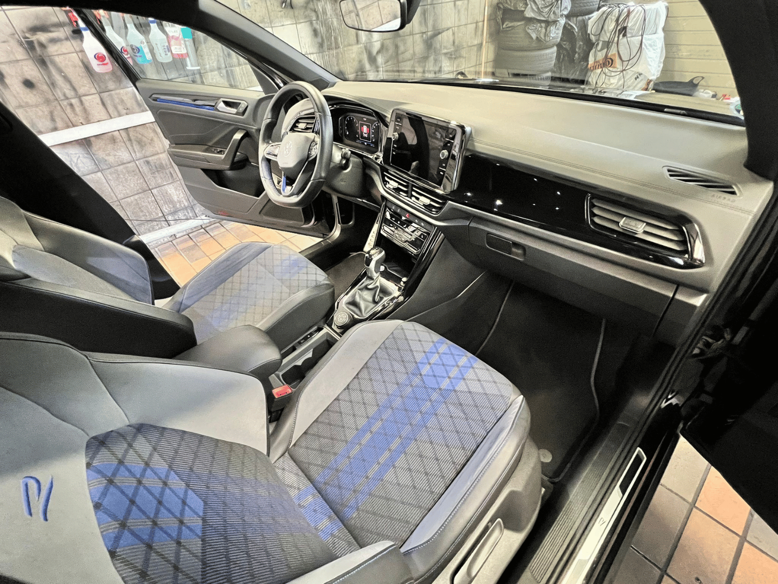 Fahrzeugaufbereitung Warendorf, Sassenberg, Ennigerloh Hochglanzmanufaktur - Ihr Partner im Kreis Warendorf und Münsterland VW